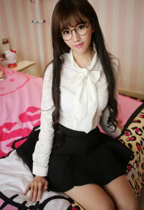 spy16wc女子撒尿,MP4高清版,官方中字,高清在线观看