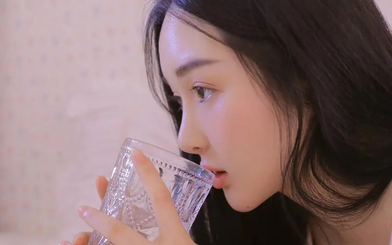 欧美看大片人与拘牲交,171分钟,4K,免下载手机免费看