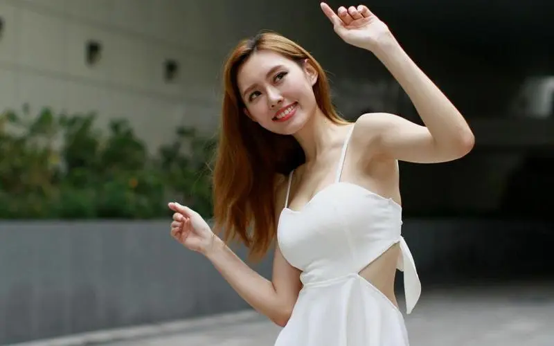 赠我予白无删减全文,82全集,高清版无删减免费在线观看