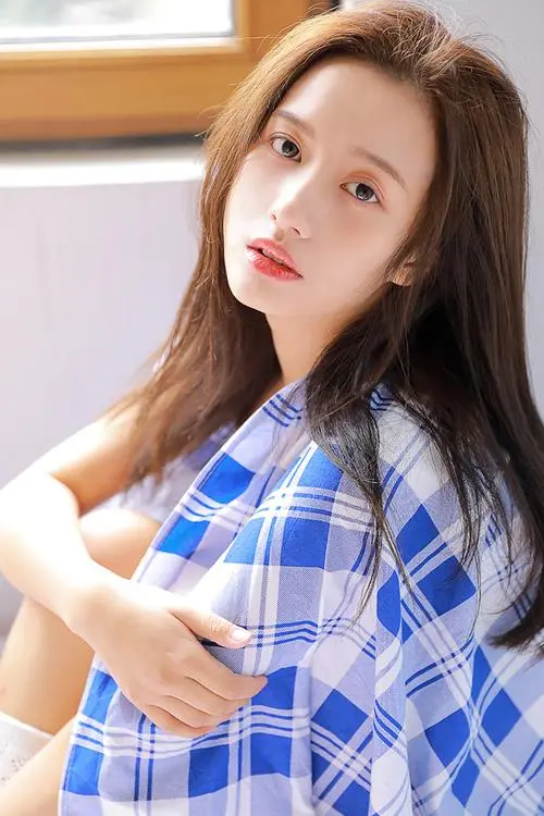 国产卡1卡2卡3,HD,简中字幕,无删减完整版在线观看