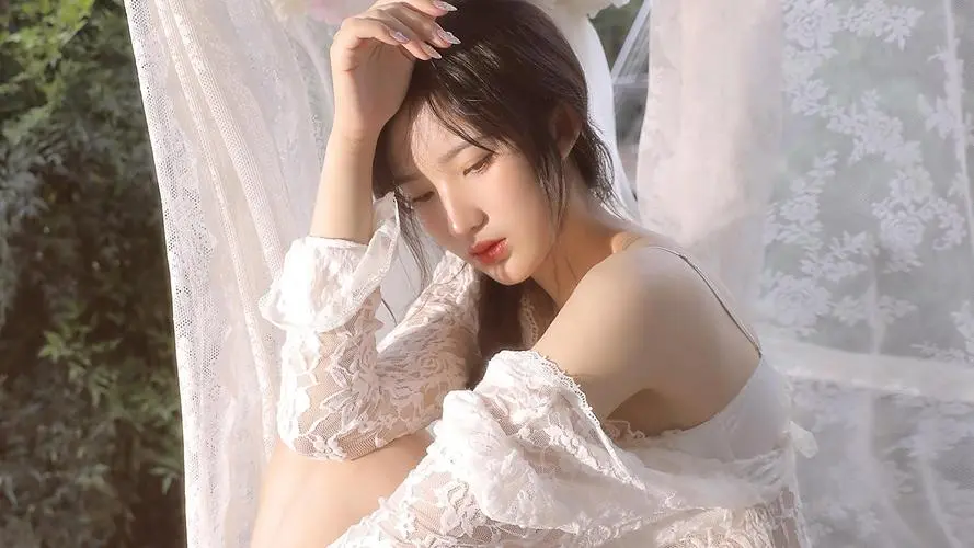 六年级小学生挤出白色的东西,导演剪辑版,无删减免费在线播放,1080P高清版