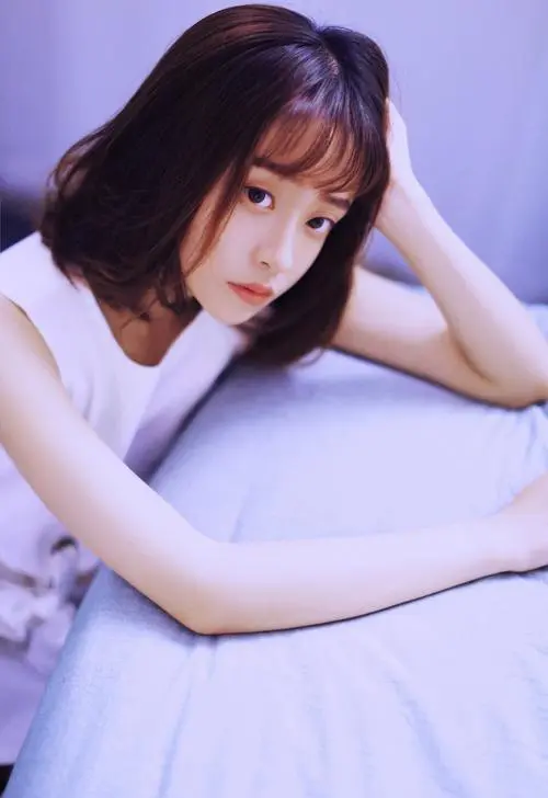 美女图片全身光不捂胸,成长,高码率收藏版,手机免费观看