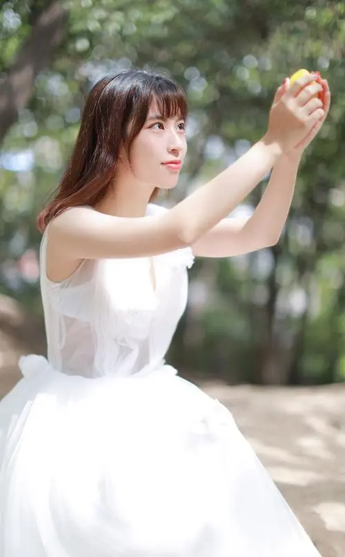 亚洲五月久自拍区自拍区,HD,简中字幕,无删减免费在线观看