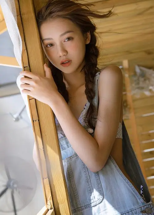 年轻的妈妈3韩剧中字巴巴鱼汤饭,1080P,中文字幕,手机无需APP观看