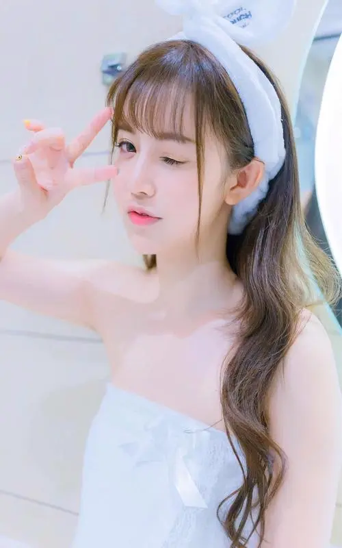 精品日产1卡2卡三卡入口最新版,1080P,中文字幕,免下载手机免费看