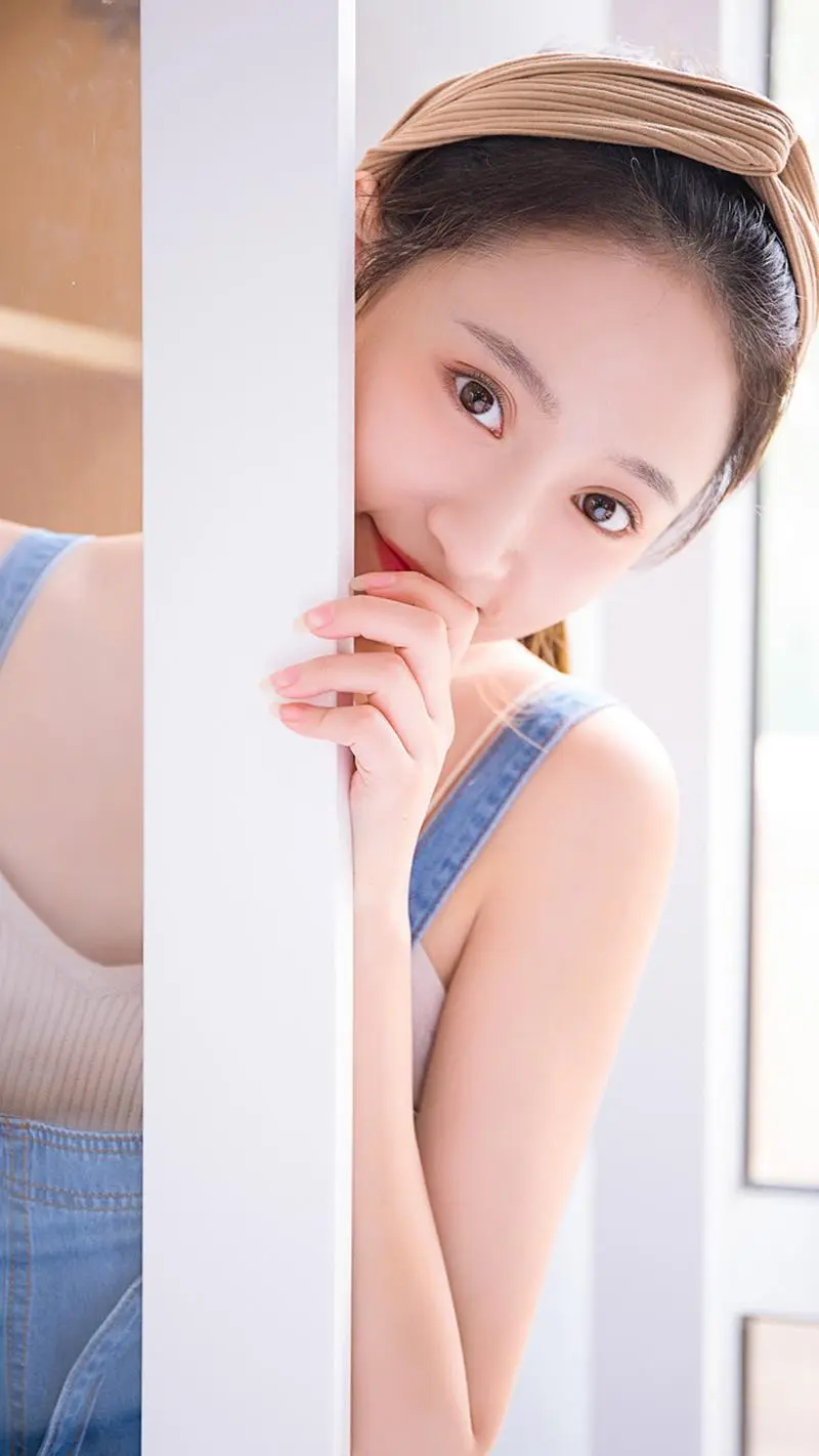 我被同桌按在桌上搞,1080P,中文字幕,全集免费观看完整版