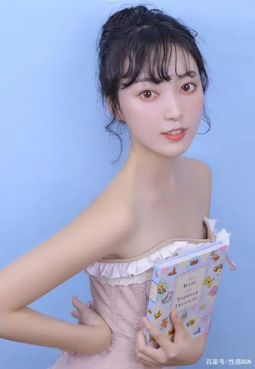 小菊的春天歌曲,92全集,高清版在线观看