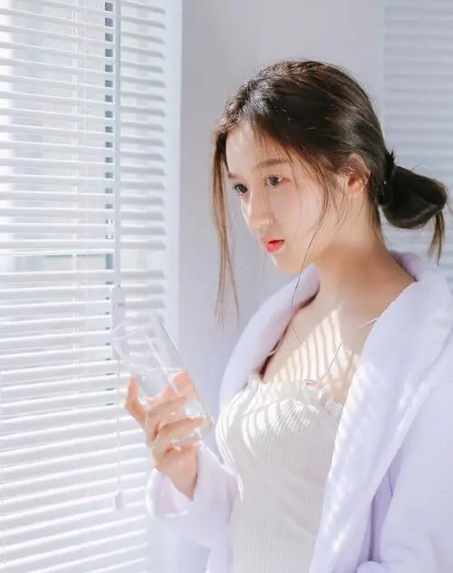 本子库里番acg全彩无遮挡,导演剪辑版,免费在线看无删减,MP4高清版