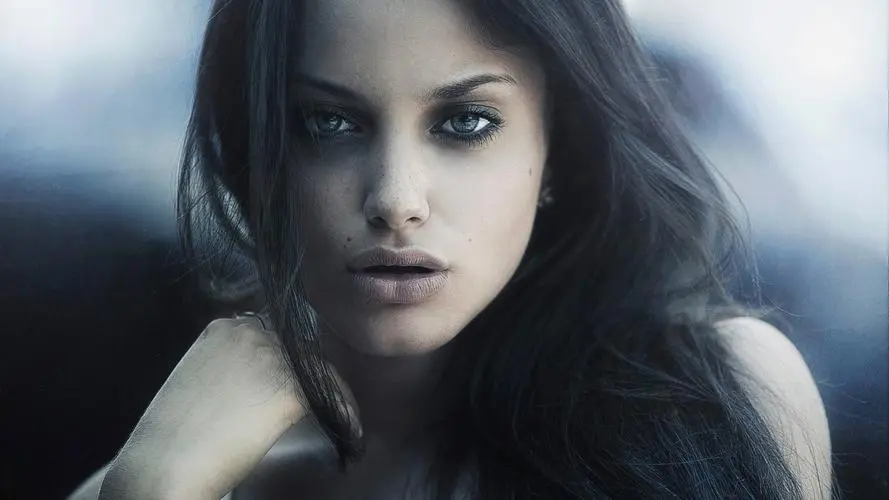 监禁教师,国语,免VIP全集在线看,简体字幕