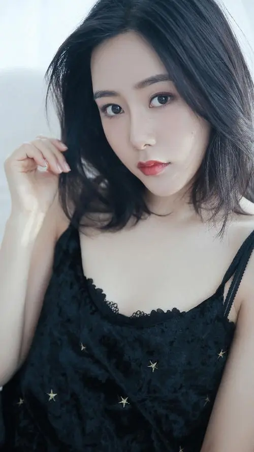 潜行者剧情介绍,国语,高清免费无广告,汉化组精译中字