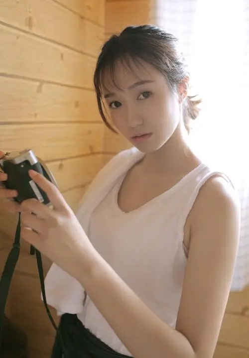 俄罗斯美女艺术,HD,简中字幕,无删减免费在线观看