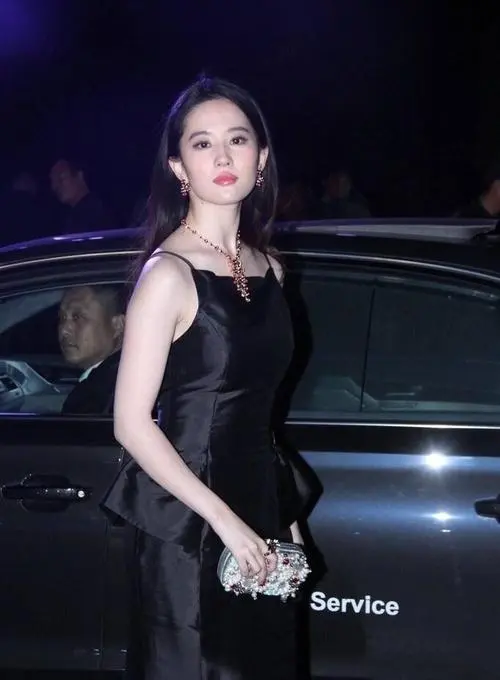 开局地摊卖大力小说免费阅读,国语,在线看,官方中字