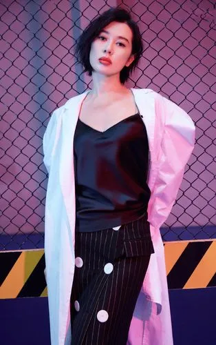 汤臣豪园二期,冒险,/,伦LI,BD高清,在线观看免费大全