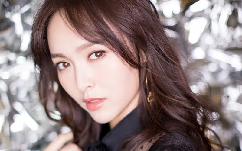 青柠在线观看免费高清直播,105分钟,4K,免费免VIP在线看